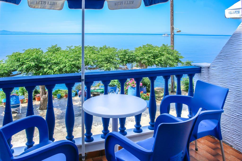 Villa Pitsa Batsi  Luaran gambar