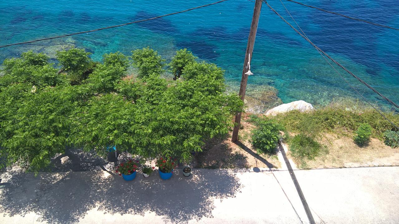 Villa Pitsa Batsi  Luaran gambar